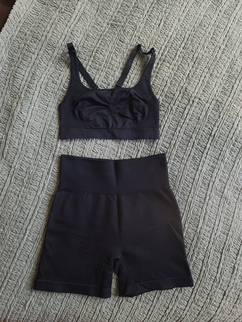 Black Seamless Set